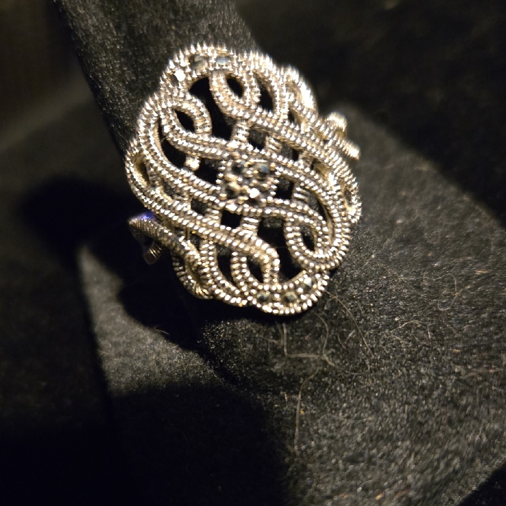 Elegant Silver Filigree Abd Marcasite Ring, 8